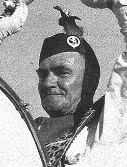 Photo of photos/Douglas John McLennan b1899 - c1947 head shot